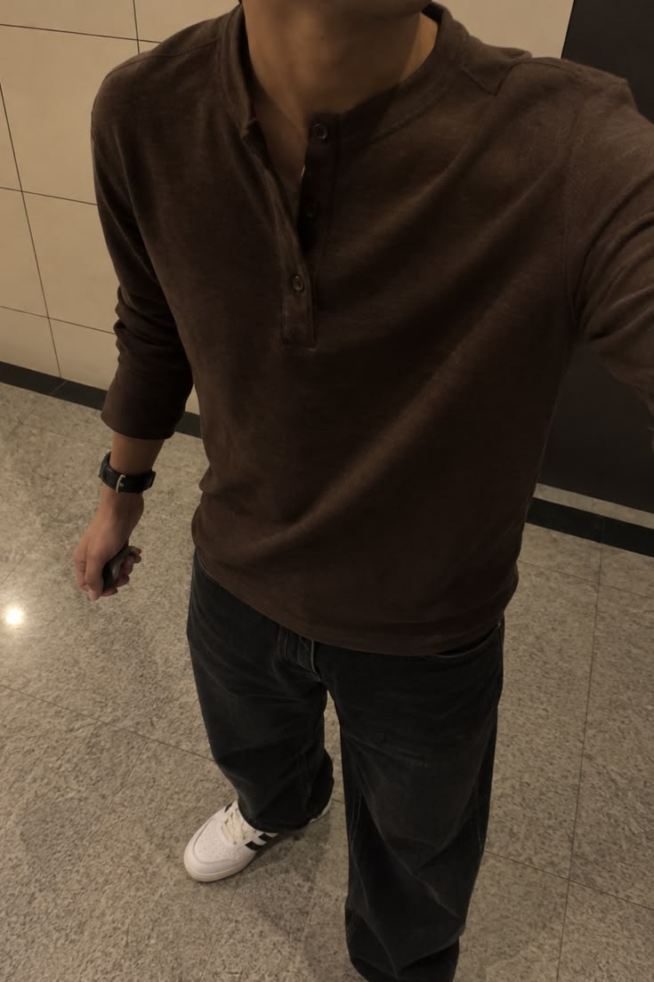 HENLEY SHIRT BROWN