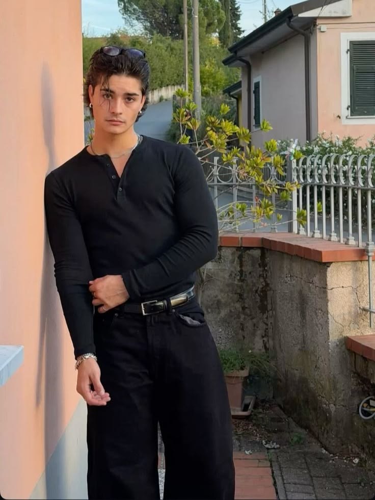 HENLEY SHIRT BLACK